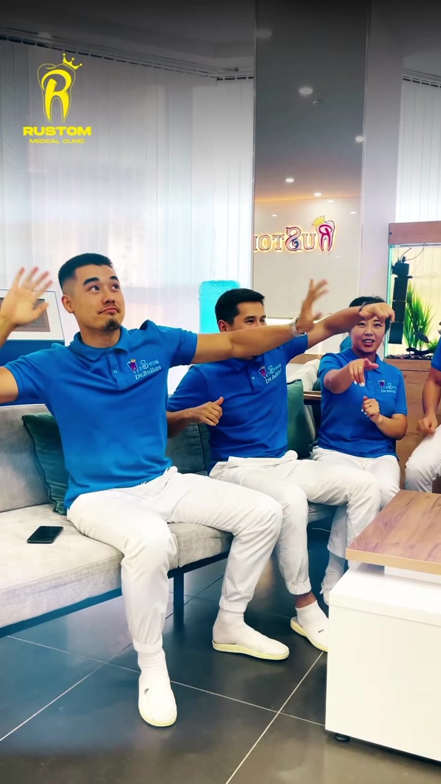 Врач-стоматолог